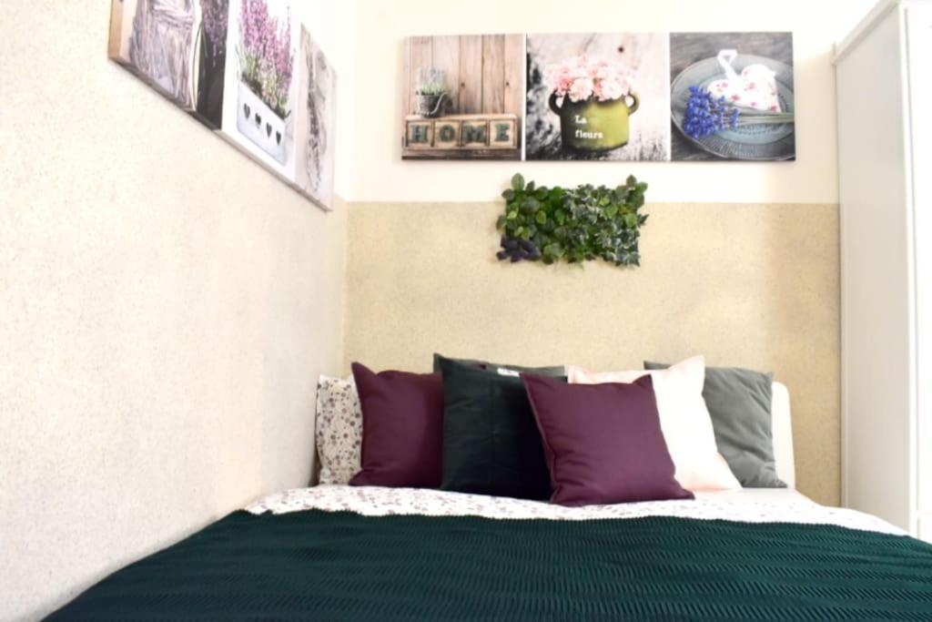 Apartment In Prag Exterior foto
